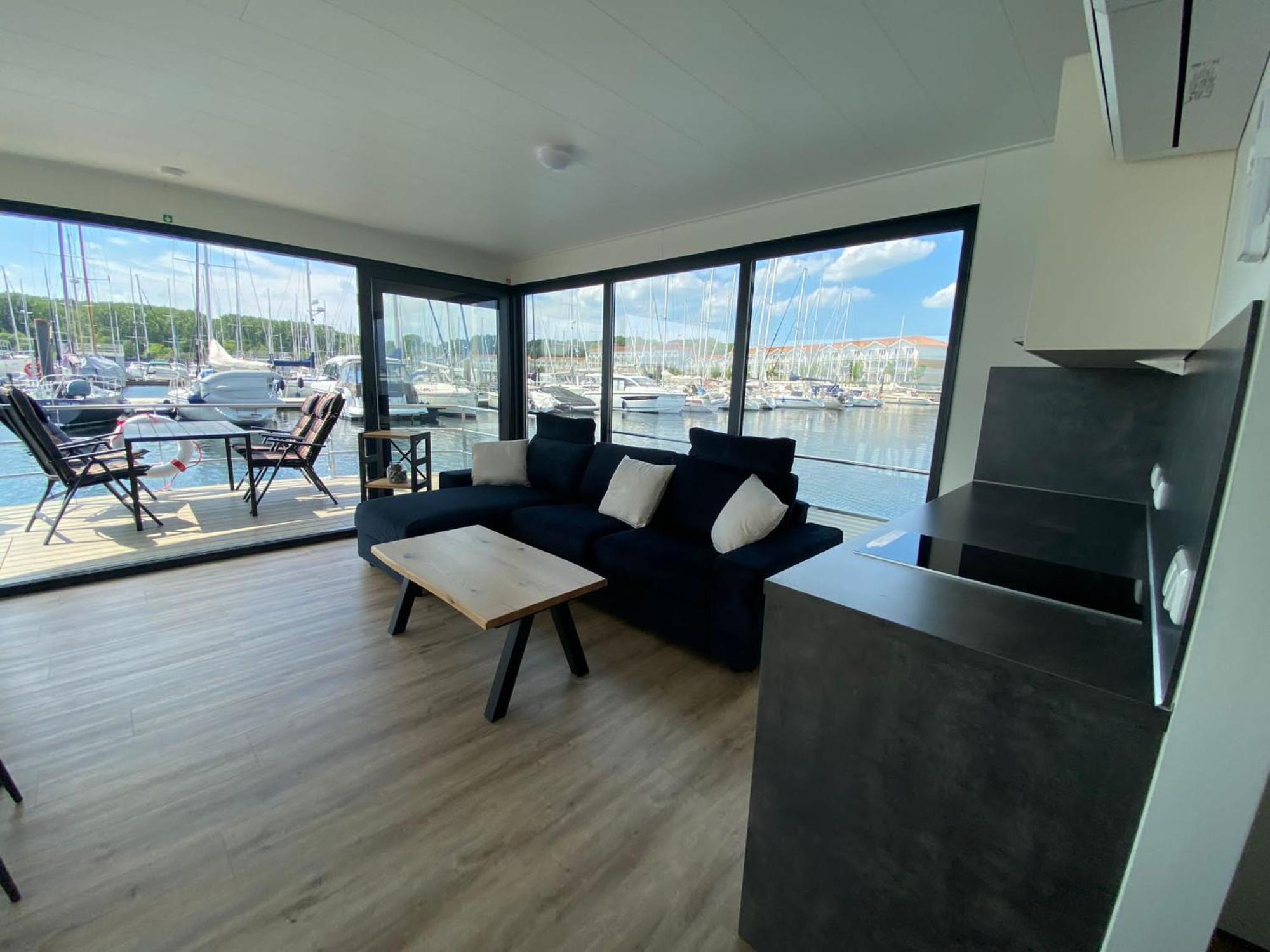Urlaub Auf Dem Wasser Mit Einmaligen Ausblick - Well Hausboote Boltenhagen 10 Boltenhagen (Ostseebad) Exterior foto