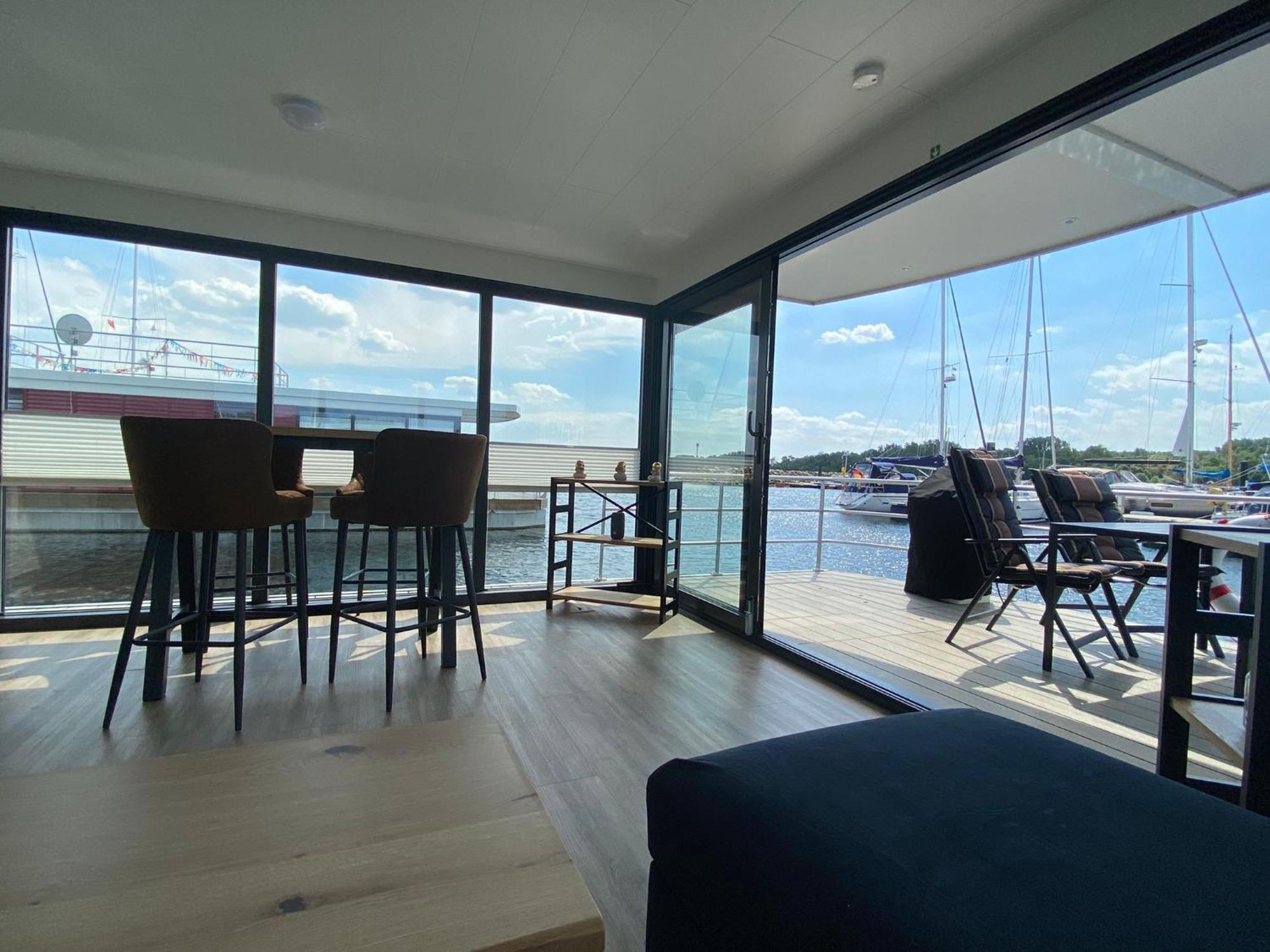 Urlaub Auf Dem Wasser Mit Einmaligen Ausblick - Well Hausboote Boltenhagen 10 Boltenhagen (Ostseebad) Exterior foto